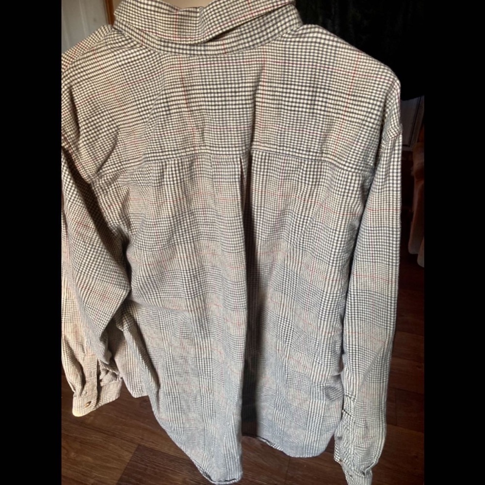 Tan lightweight flannel - Picture 2 of 4